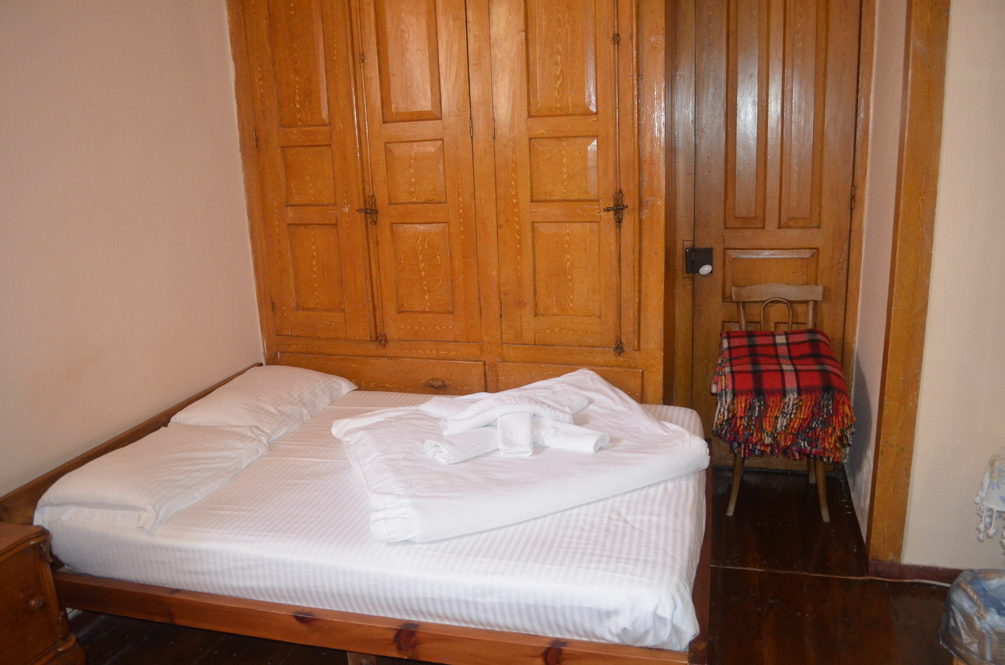 Bonjour Pension Ayvalik Luaran gambar