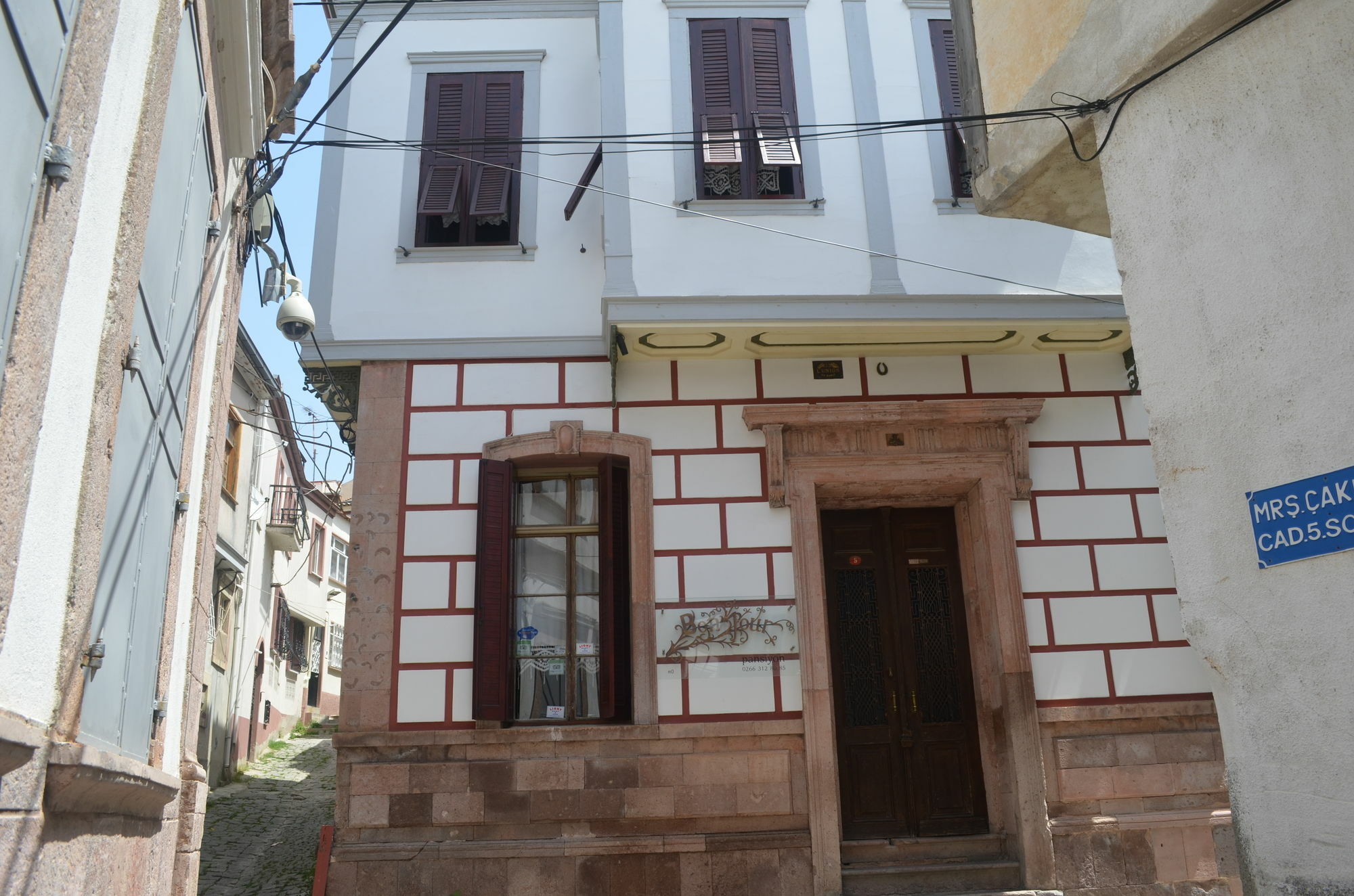 Bonjour Pension Ayvalik Luaran gambar